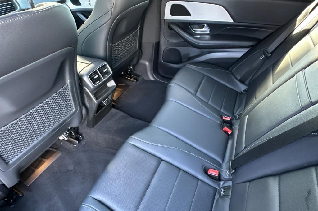 used 2022 Mercedes-Benz GLE 350 car, priced at $43,700