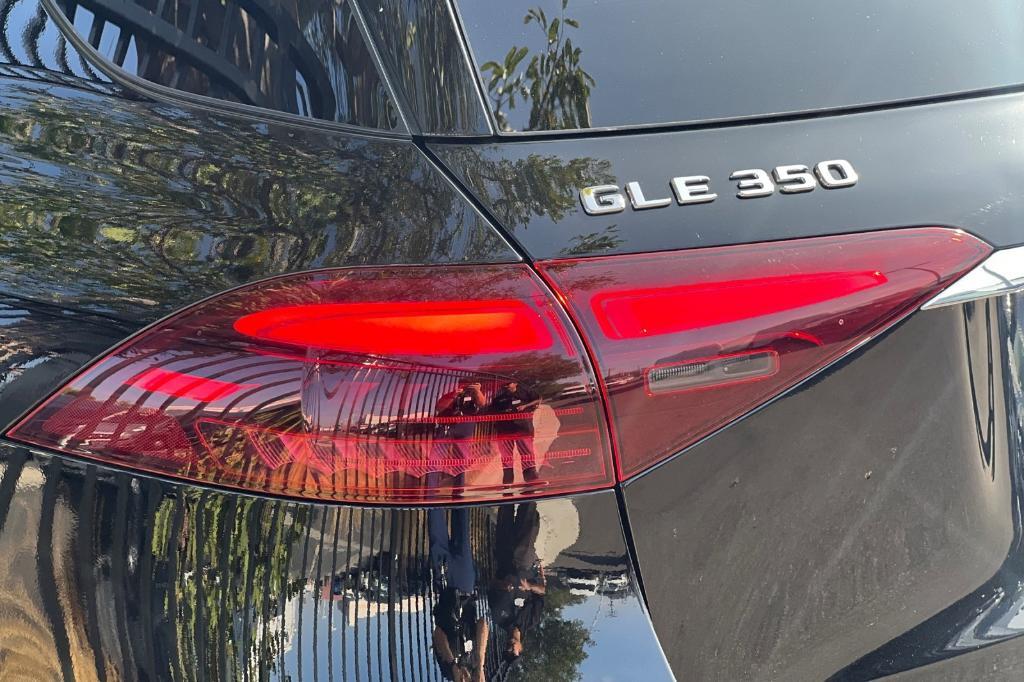 new 2026 Mercedes-Benz GLE 350 car, priced at $68,265