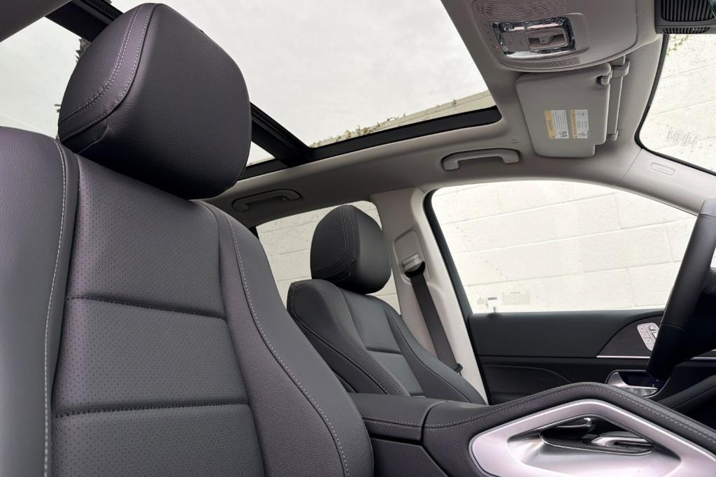 new 2026 Mercedes-Benz GLE 350 car, priced at $72,850