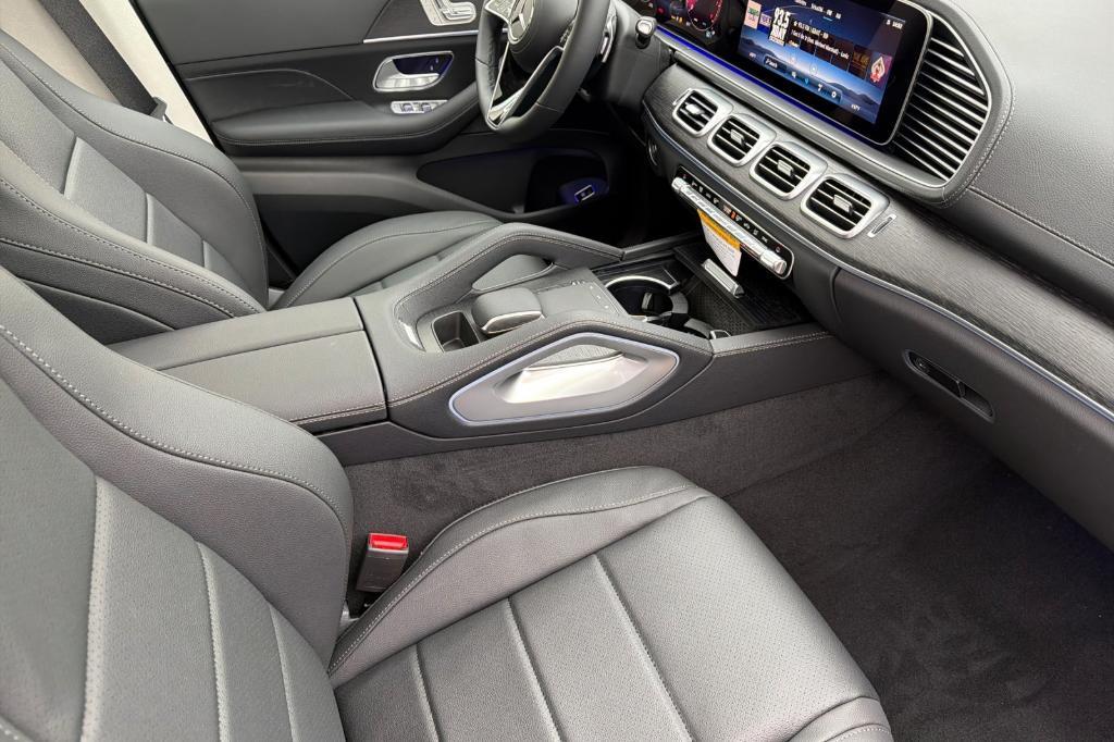 new 2026 Mercedes-Benz GLE 350 car, priced at $72,850