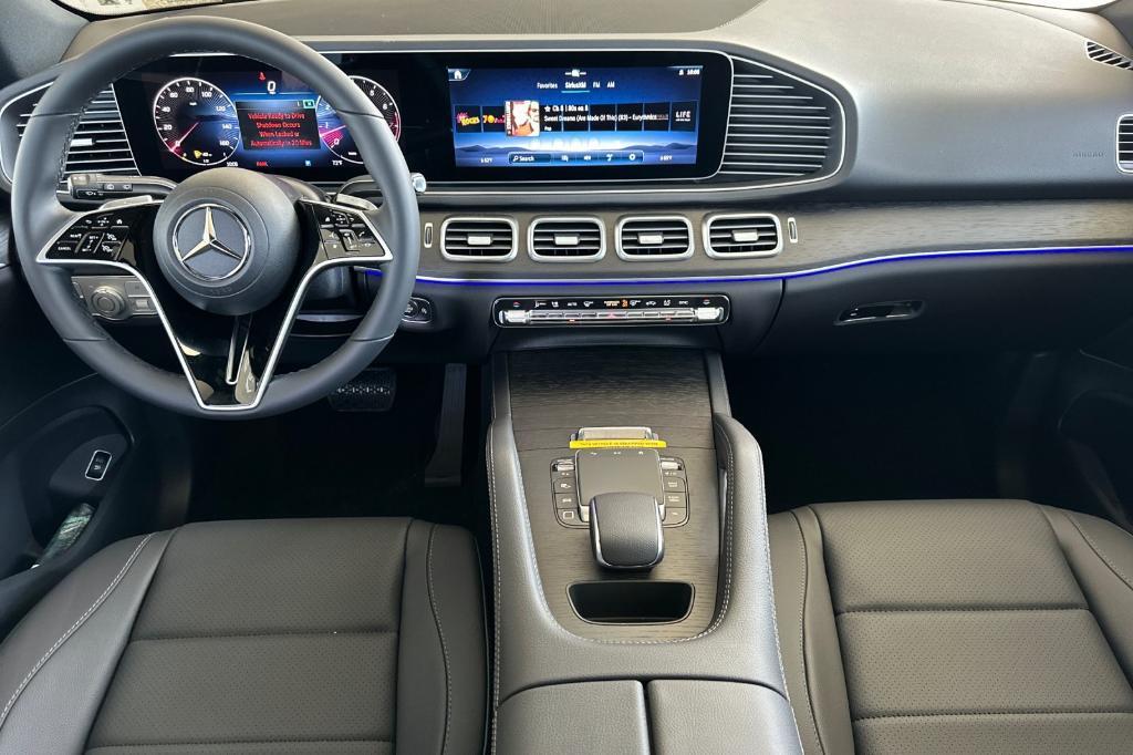 new 2025 Mercedes-Benz GLE 350 car, priced at $65,210