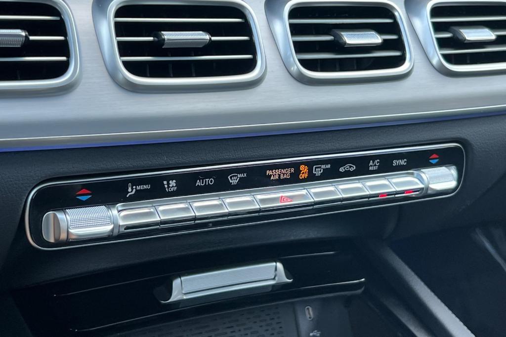 new 2026 Mercedes-Benz GLE 350 car, priced at $70,205