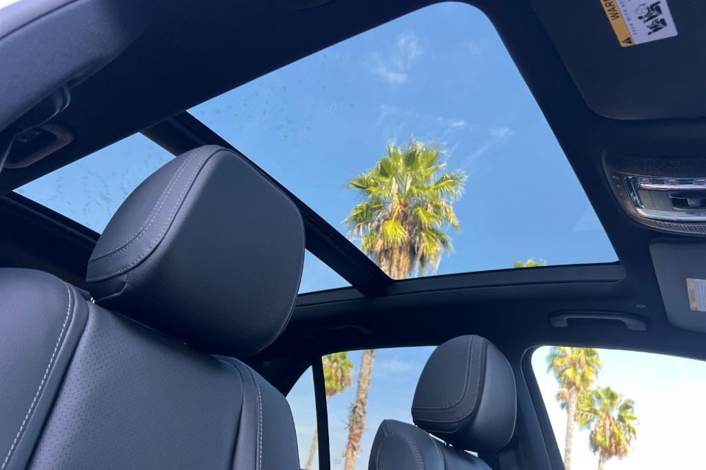 new 2026 Mercedes-Benz GLE 350 car, priced at $70,205