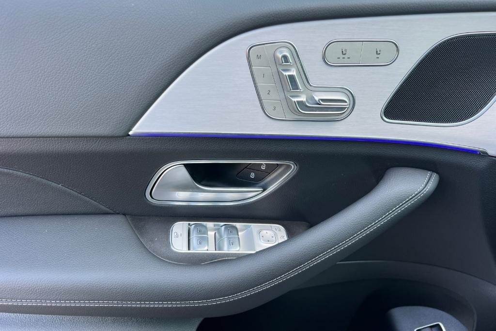 new 2026 Mercedes-Benz GLE 350 car, priced at $70,205