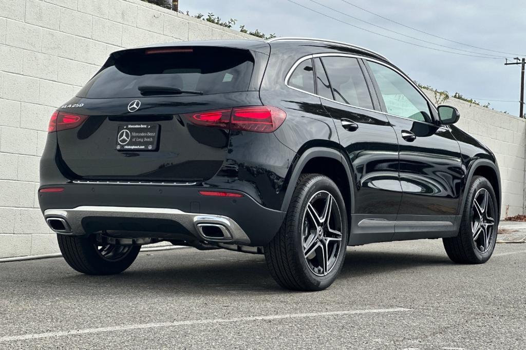 new 2026 Mercedes-Benz GLA 250 car, priced at $46,730
