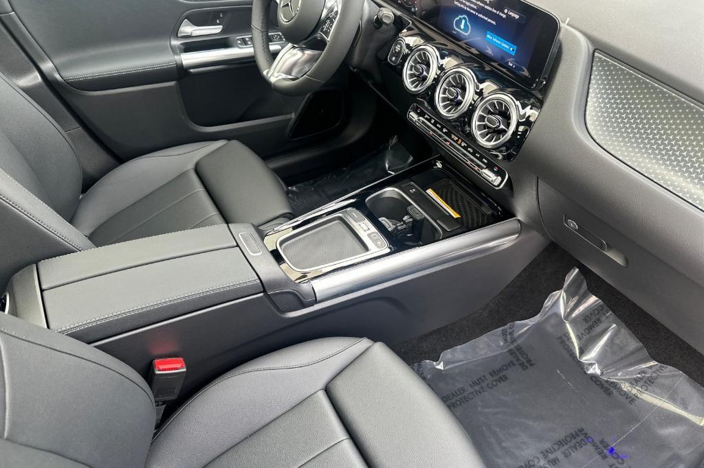 new 2026 Mercedes-Benz GLA 250 car, priced at $46,730