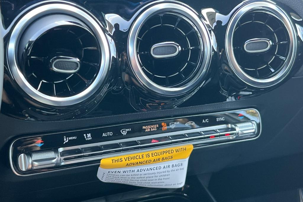 new 2026 Mercedes-Benz GLA 250 car, priced at $44,920