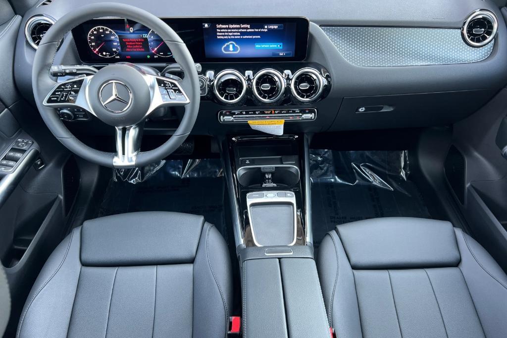 new 2026 Mercedes-Benz GLA 250 car, priced at $44,920