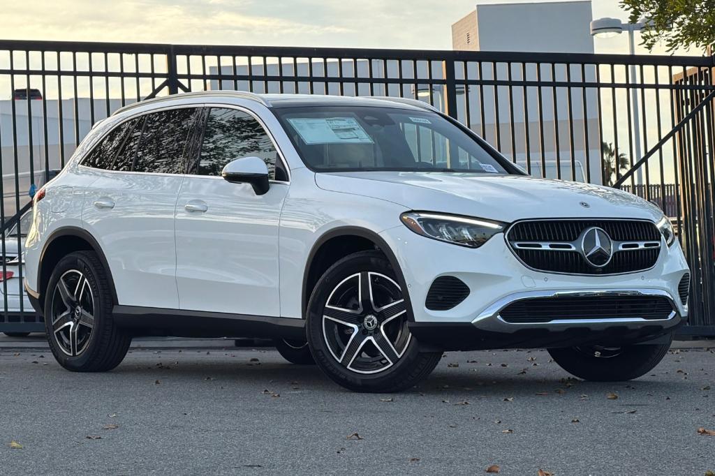 new 2026 Mercedes-Benz GLC 300 car, priced at $53,085