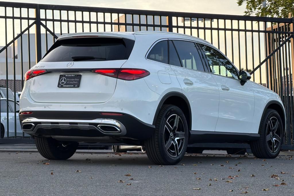 new 2026 Mercedes-Benz GLC 300 car, priced at $53,085