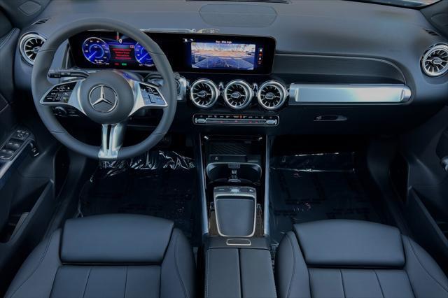 new 2024 Mercedes-Benz EQB 300 car, priced at $61,675