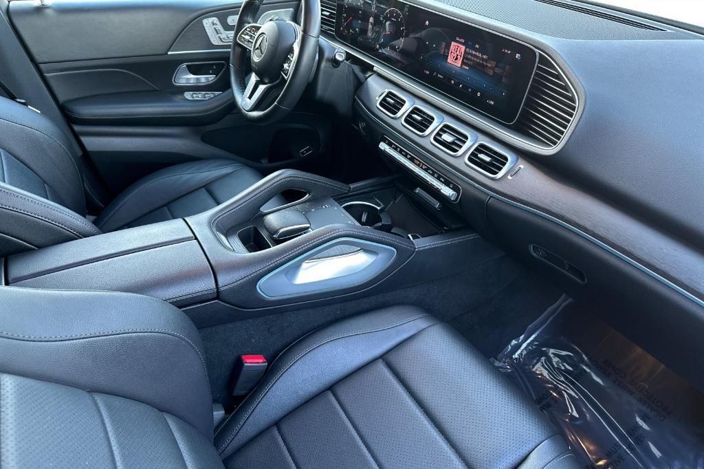 used 2022 Mercedes-Benz GLE 350 car, priced at $38,400