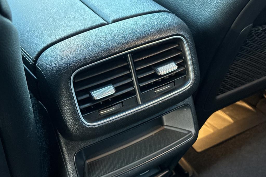 used 2022 Mercedes-Benz GLE 350 car, priced at $38,400