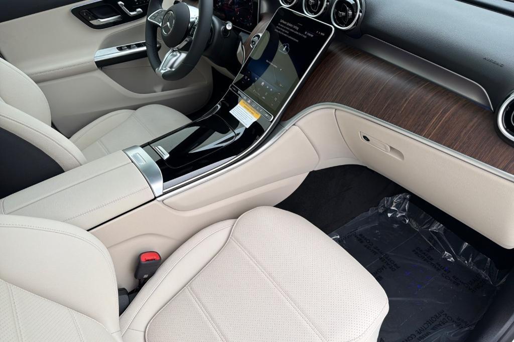 new 2026 Mercedes-Benz GLC 300 car, priced at $53,085