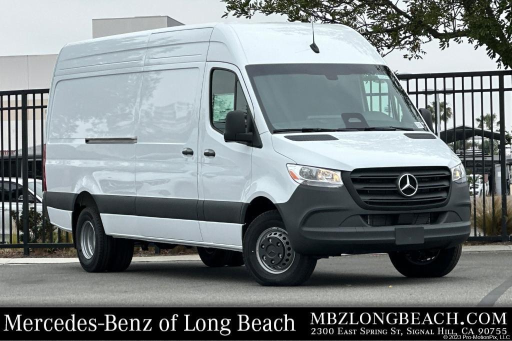 new 2025 Mercedes-Benz Sprinter 3500 car, priced at $71,183