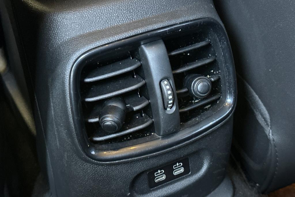 used 2023 MINI Clubman car, priced at $25,900