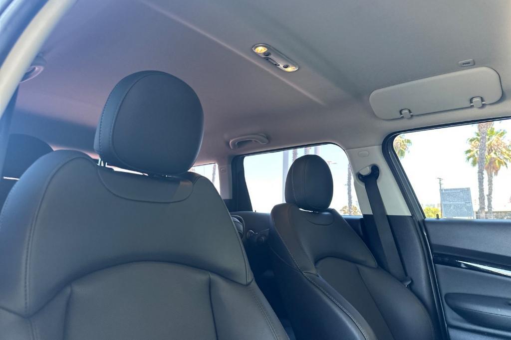 used 2023 MINI Clubman car, priced at $25,900