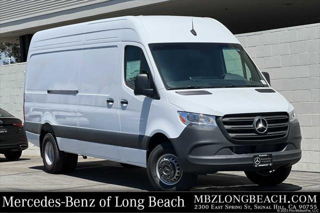 new 2024 Mercedes-Benz Sprinter 3500 car, priced at $68,761