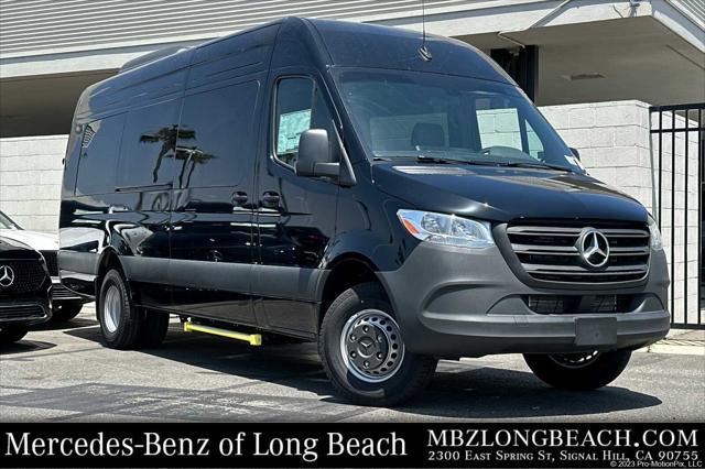 new 2024 Mercedes-Benz Sprinter 3500 car, priced at $85,787