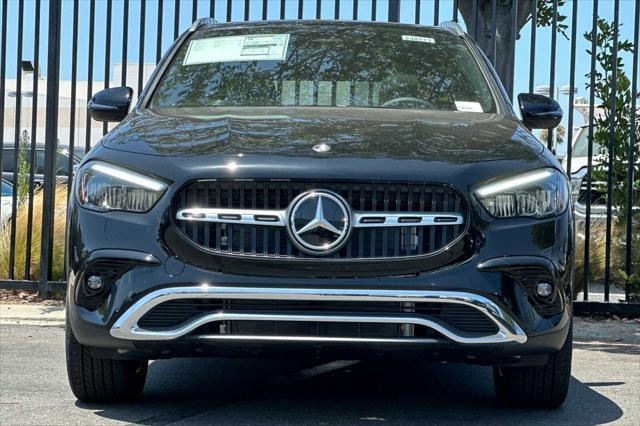 new 2025 Mercedes-Benz GLA 250 car, priced at $49,995