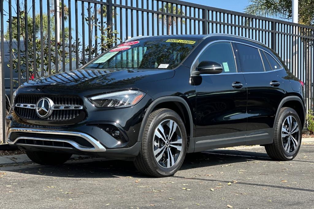 used 2025 Mercedes-Benz GLA 250 car, priced at $38,900