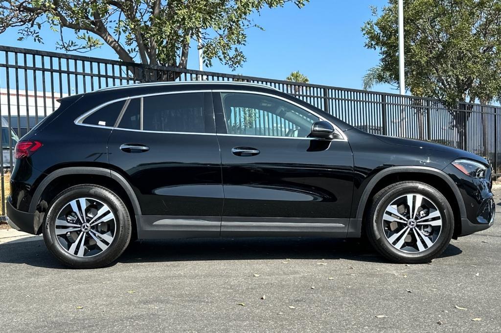 used 2025 Mercedes-Benz GLA 250 car, priced at $38,900