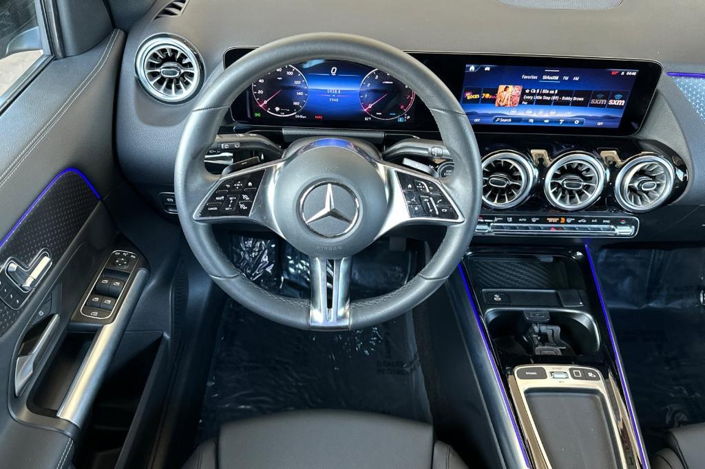 used 2025 Mercedes-Benz GLA 250 car, priced at $38,900