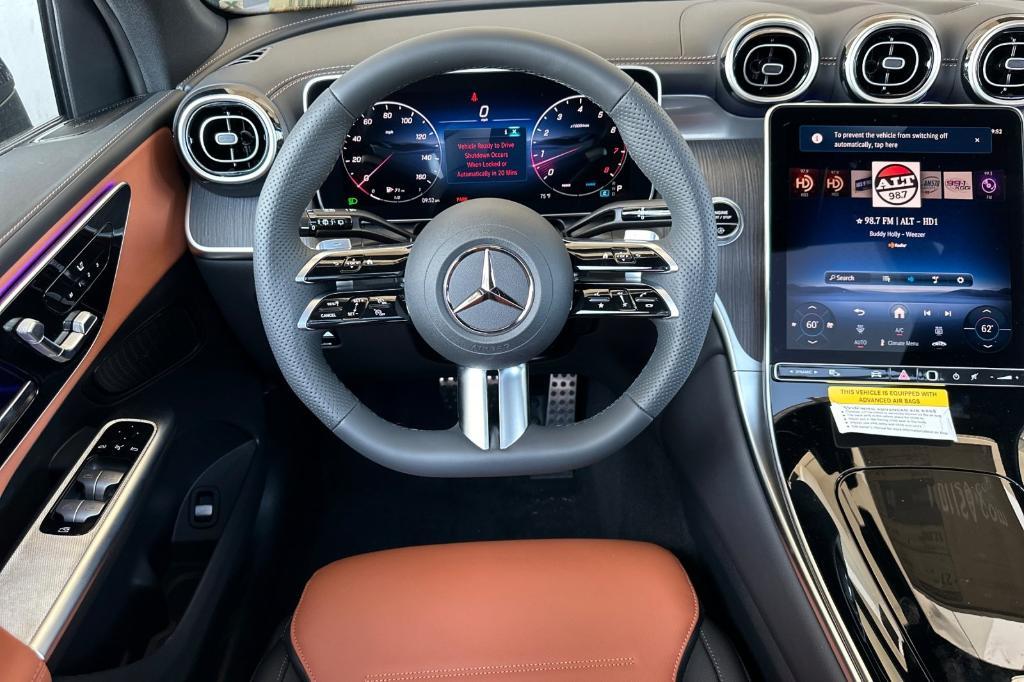 new 2025 Mercedes-Benz GLC 300 car, priced at $60,125