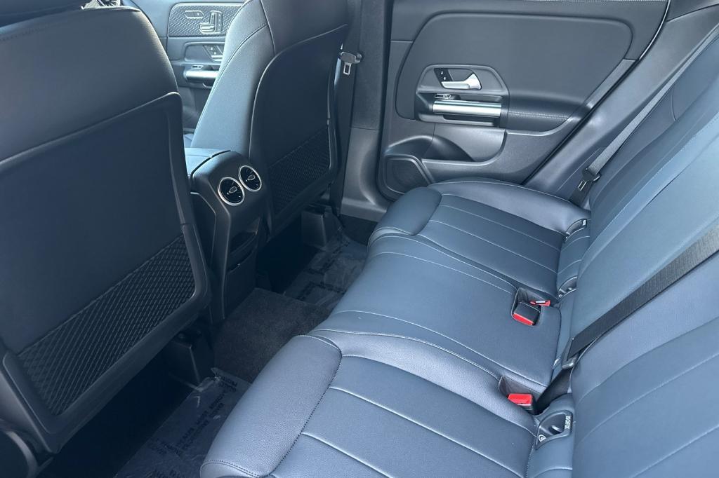 new 2026 Mercedes-Benz GLA 250 car, priced at $46,085