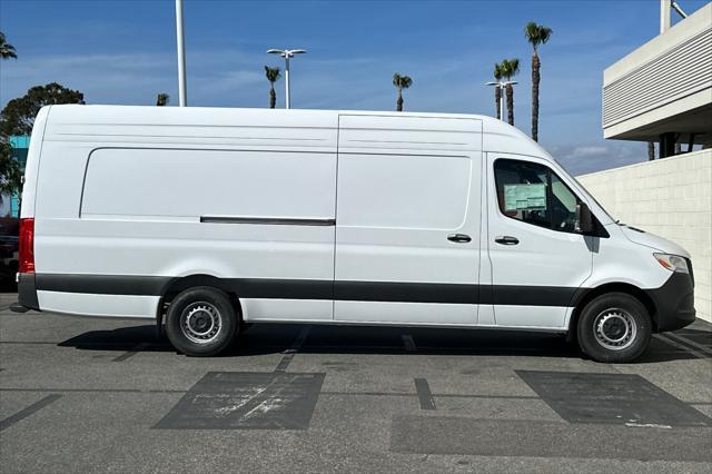 new 2024 Mercedes-Benz Sprinter 2500 car, priced at $67,955