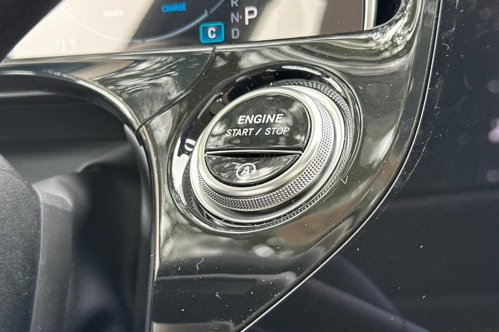 new 2025 Mercedes-Benz E-Class car, priced at $66,945