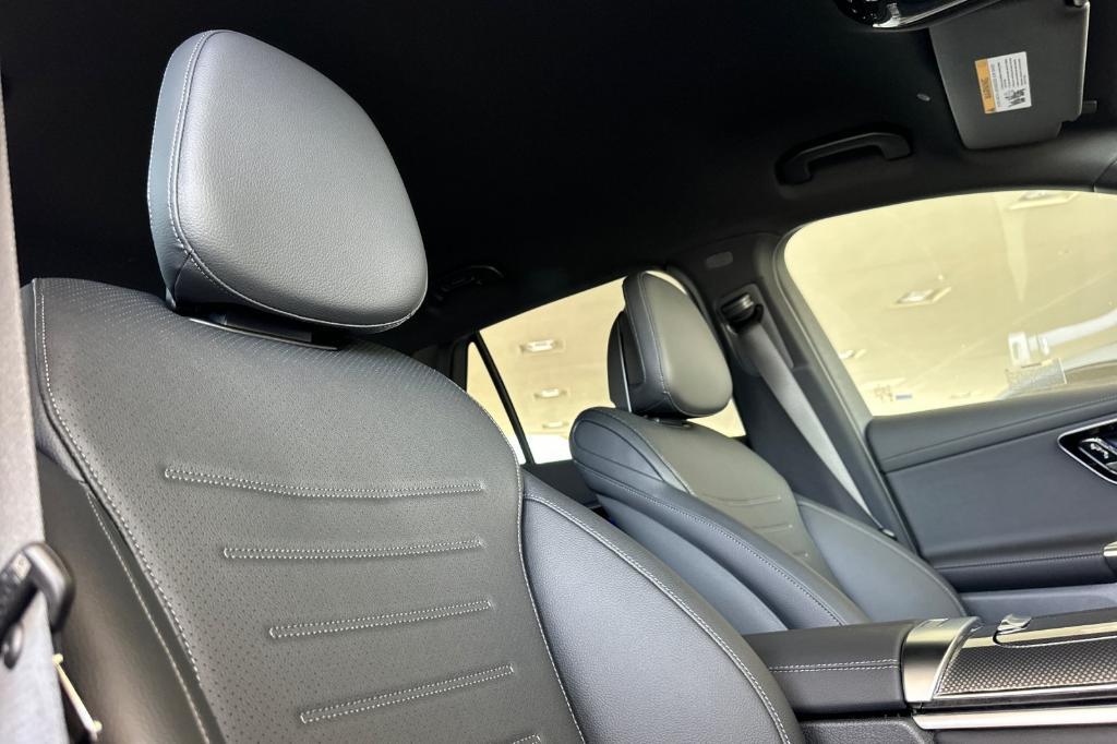 new 2025 Mercedes-Benz GLC 300 car, priced at $57,810