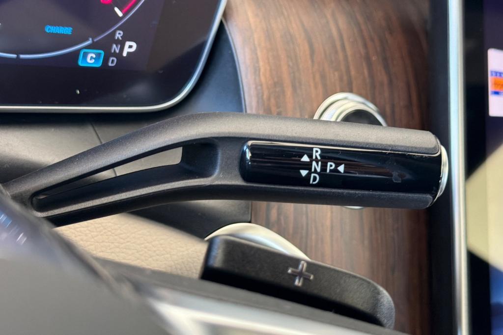 new 2026 Mercedes-Benz GLC 300 car, priced at $53,085