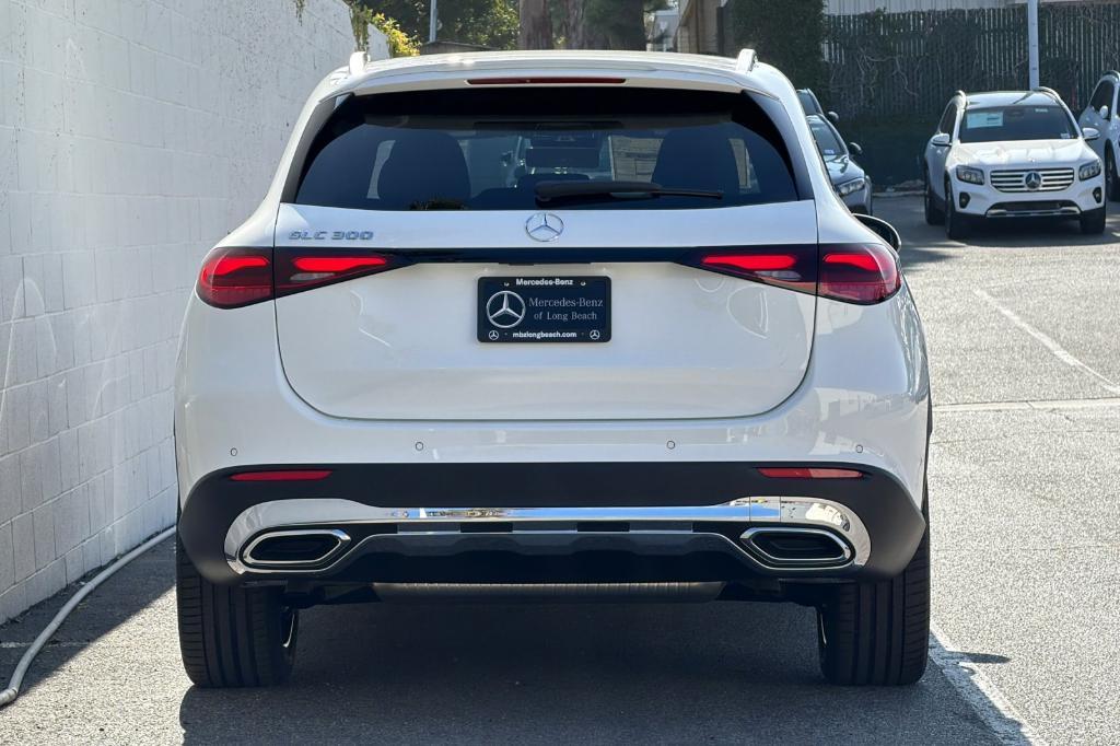 new 2026 Mercedes-Benz GLC 300 car, priced at $53,085
