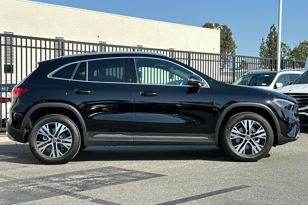 new 2026 Mercedes-Benz GLA 250 car, priced at $43,250
