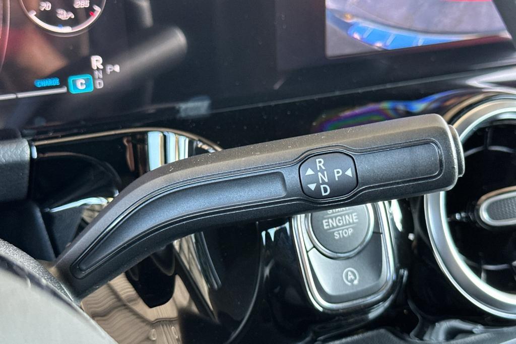 new 2026 Mercedes-Benz GLA 250 car, priced at $43,250