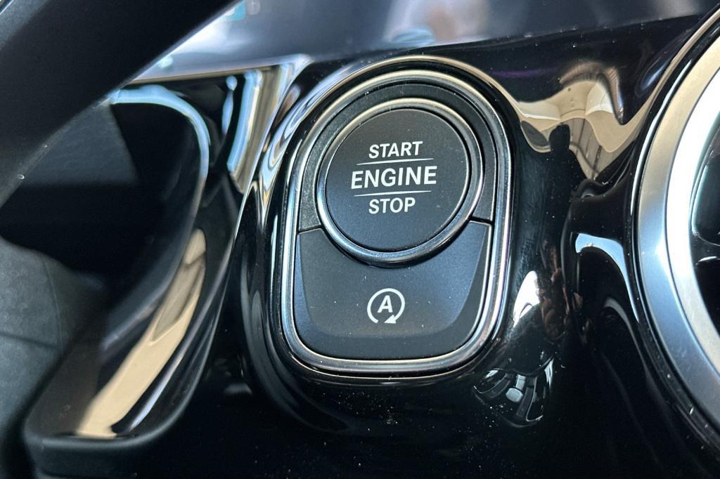 new 2026 Mercedes-Benz GLA 250 car, priced at $43,250