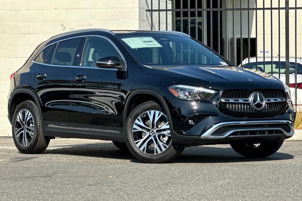 new 2026 Mercedes-Benz GLA 250 car, priced at $43,250