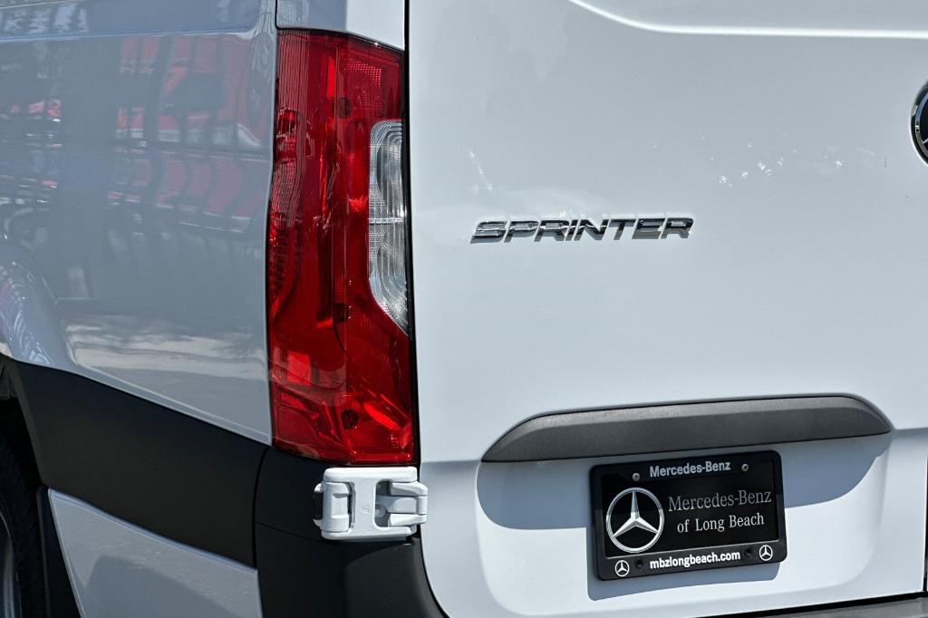 new 2025 Mercedes-Benz Sprinter 3500 car, priced at $74,551