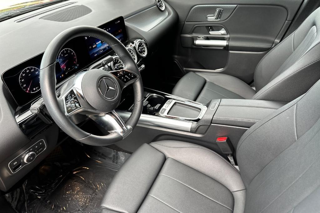 used 2025 Mercedes-Benz GLA 250 car, priced at $38,300
