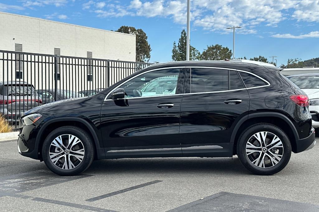 used 2025 Mercedes-Benz GLA 250 car, priced at $38,300