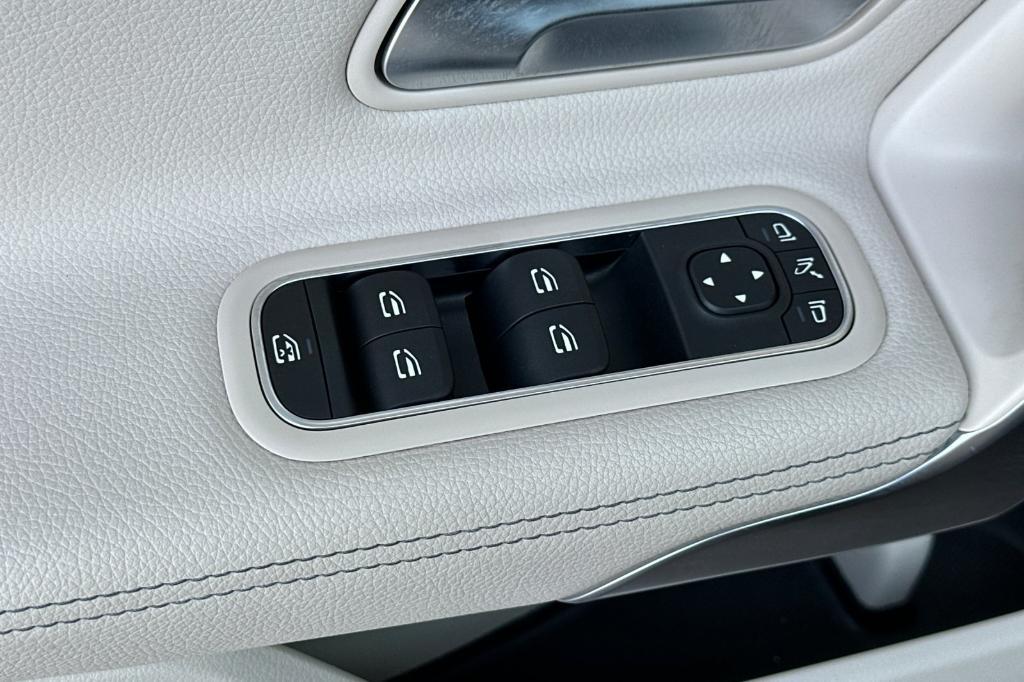 used 2025 Mercedes-Benz CLA 250 car, priced at $37,400