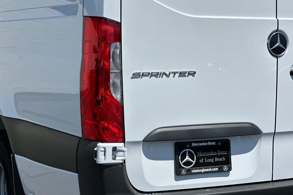 new 2025 Mercedes-Benz Sprinter 3500 car, priced at $71,502