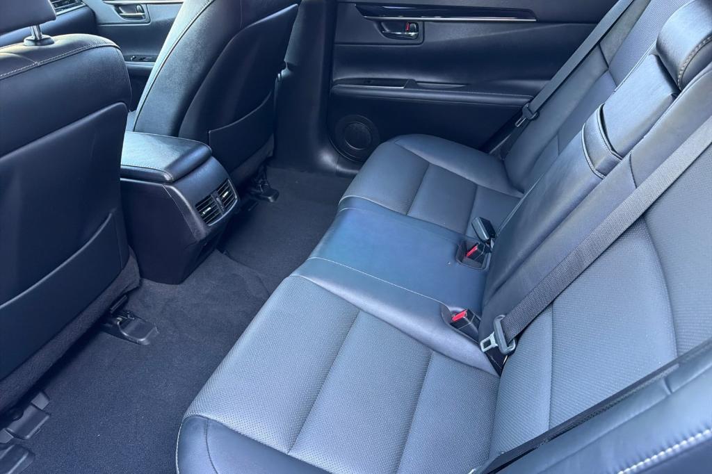 used 2018 Lexus ES 350 car, priced at $24,000