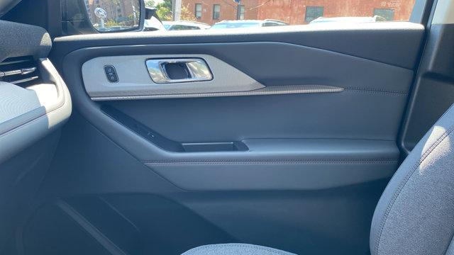 new 2025 Ford Explorer car, priced at $44,780