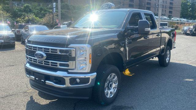 new 2024 Ford F-350 car, priced at $57,780