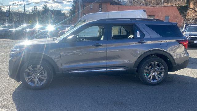 new 2025 Ford Explorer car, priced at $50,040