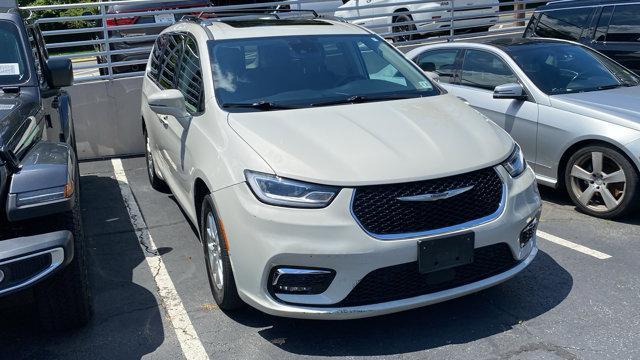 used 2021 Chrysler Pacifica car, priced at $29,877