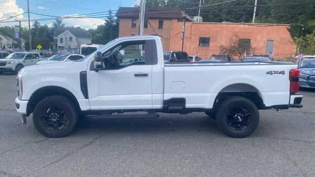 new 2024 Ford F-350 car, priced at $57,175