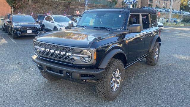 new 2024 Ford Bronco car, priced at $57,670